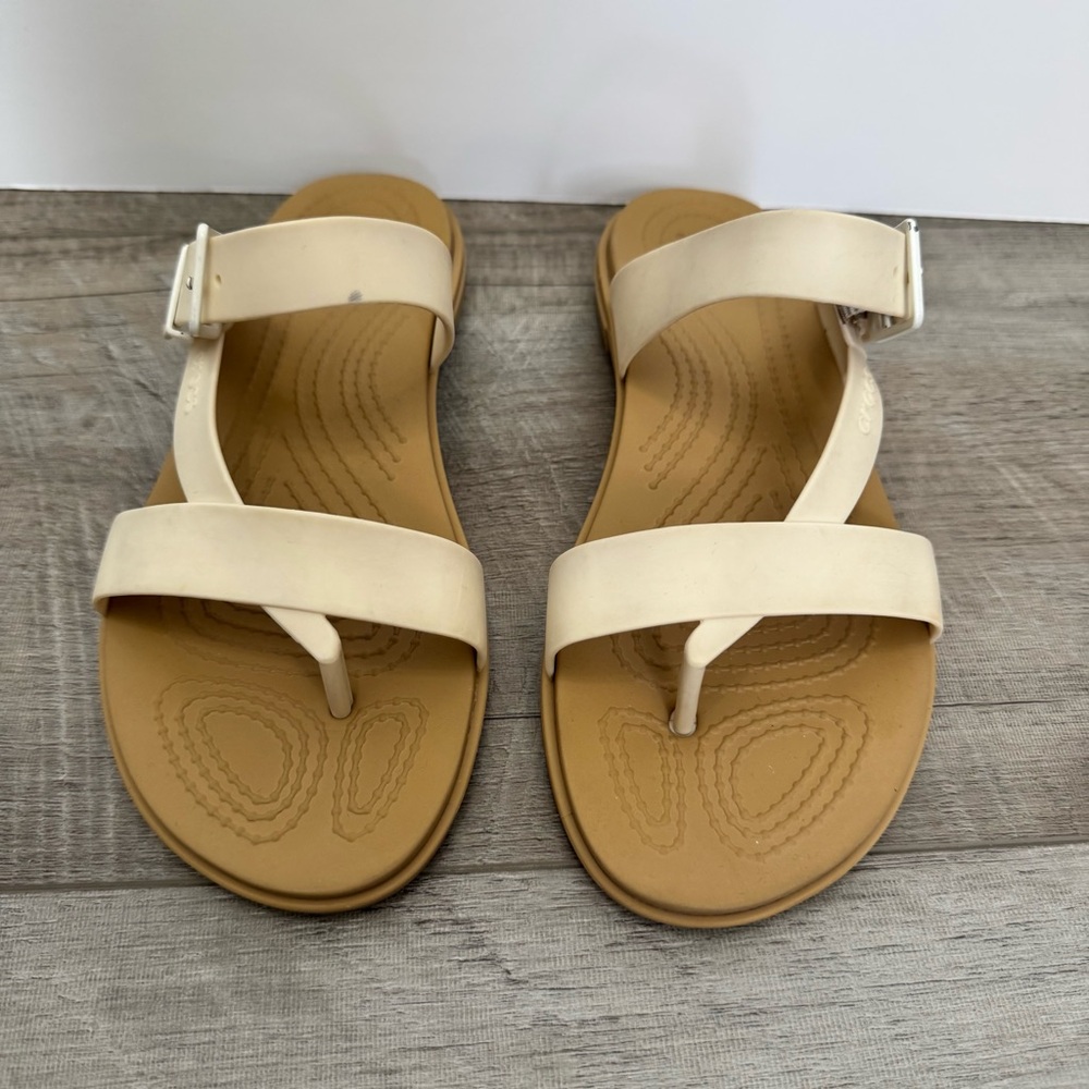 CROCS Women's Beige Cream Toe-Post Sandals with Ankle Strap